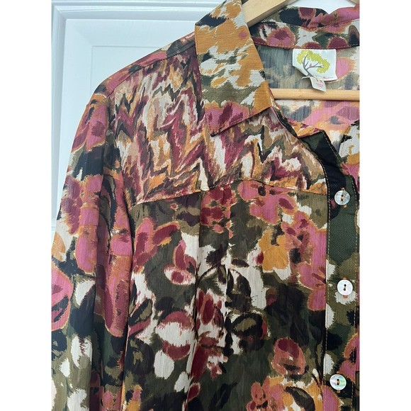 Fig And Flower Blouse Button Down Shirt Shear Roll Tab Sleeve Size 1x NWT - Picture 4 of 13